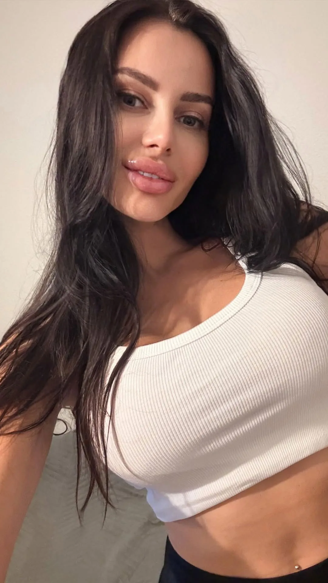 Brunetka Kamila - Escort Brno
